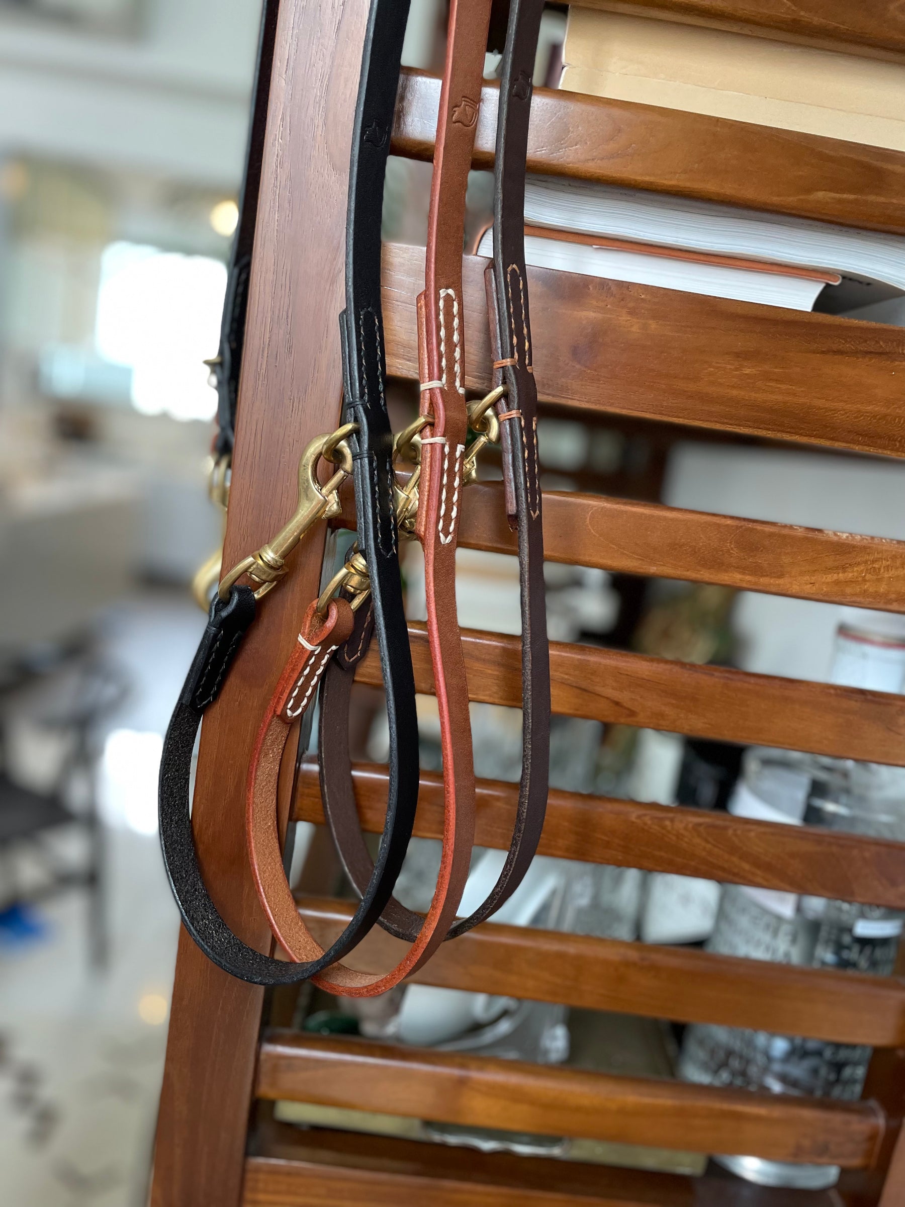 Leather Dog Leash | Adjustable Dog Lead | Caniche Collars
